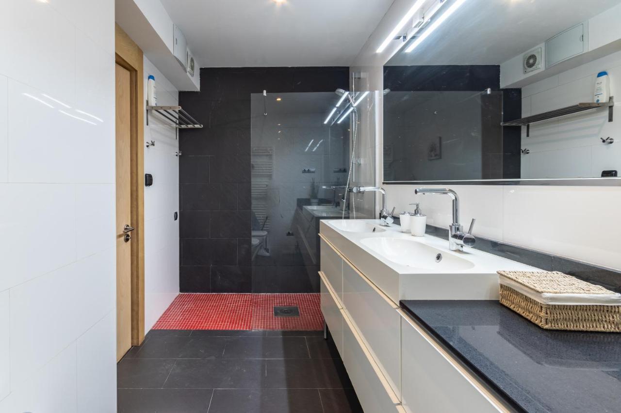 New! Lovely 3-Bedroom Loft In 毕尔巴鄂 外观 照片